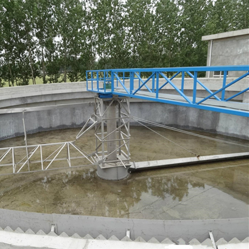 周邊傳動半橋式刮吸泥機