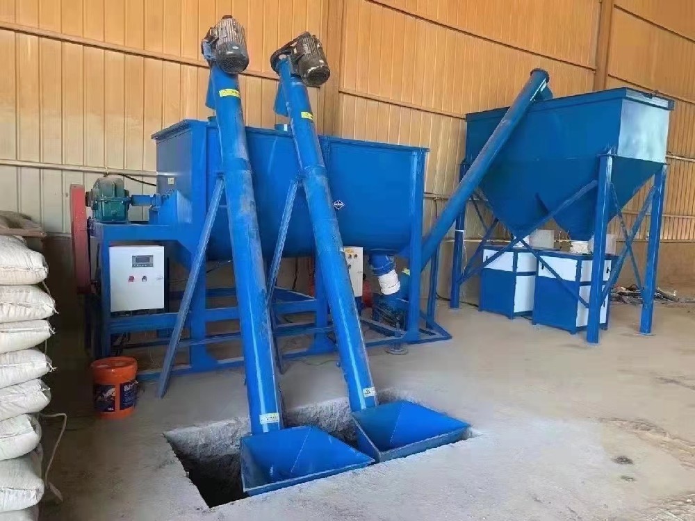 一噸粉體不銹鋼螺帶混合機,1000KG不銹鋼螺帶混合機